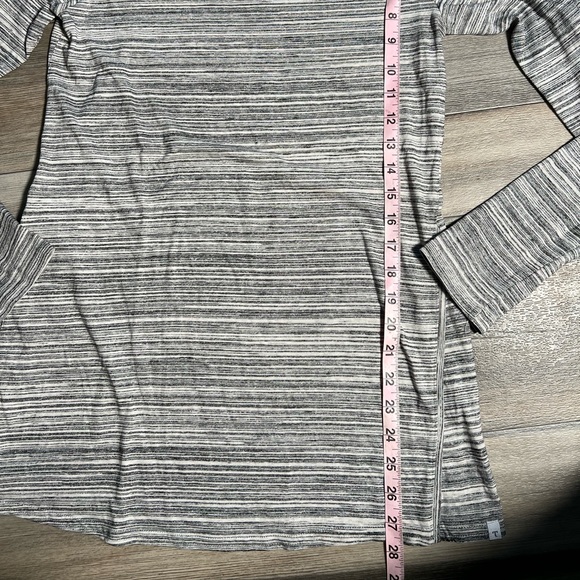 NWOT Toad & Co Womens Top- XS - Picture 5 of 9